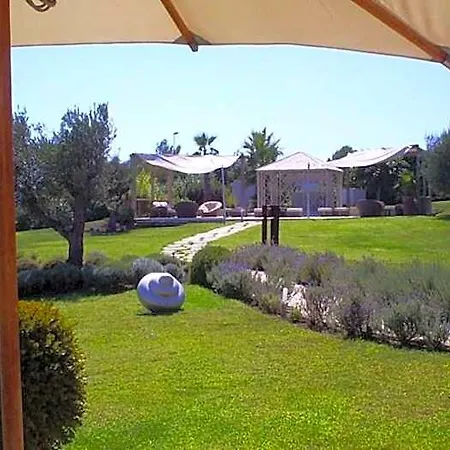 Les Rosiers Grimaud